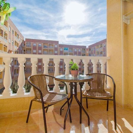 San Julian Apartamento Торевиеха Екстериор снимка