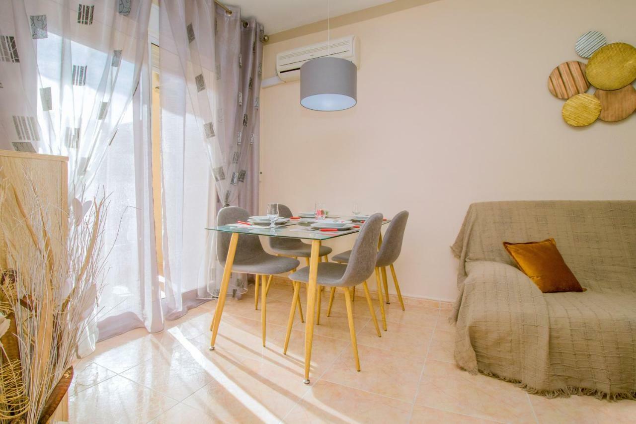 San Julian Apartamento Торевиеха Екстериор снимка