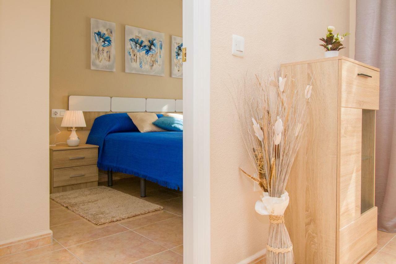 San Julian Apartamento Торевиеха Екстериор снимка